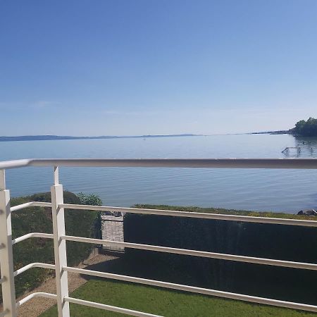 Apartmanhaz Horvath Balatonboglar Ngoại thất bức ảnh